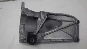 Volvo XC40 Supporto di montaggio scatola del cambio 31370633