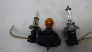 Renault Clio IV Element lampy przedniej 