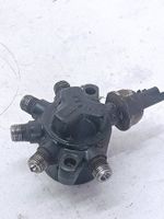 Renault Megane II Fuel distributor 8200057345