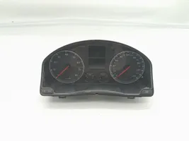 Volkswagen Jetta V Speedometer (instrument cluster) 1K0920852A