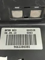 Citroen Berlingo Boîte à fusibles 66652X