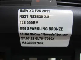 BMW X3 F25 Oro grotelės gale 