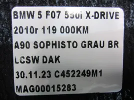 BMW 5 GT F07 Garniture inférieure 7234508