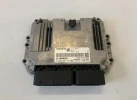 Volvo XC60 Unidad de control/módulo del motor 0261S06332