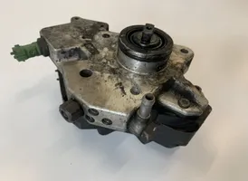 Volvo S80 Polttoaineen ruiskutuksen suurpainepumppu 8692521