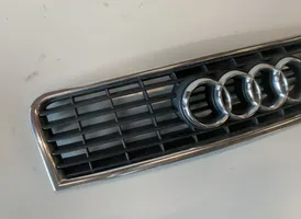 Audi A4 S4 B6 8E 8H Atrapa chłodnicy / Grill 8E0853651F