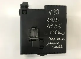 Volvo XC70 Skrzynka bezpieczników / Komplet 30728512
