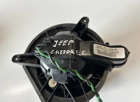 Jeep Grand Cherokee (WK) Pečiuko ventiliatorius/ putikas 929447P