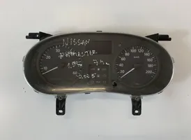 Nissan Primastar Geschwindigkeitsmesser Cockpit 8200390132