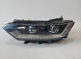 Volkswagen PASSAT B8 Lampa przednia 3G1941081G