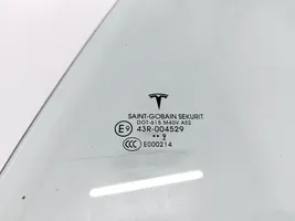 Tesla Model 3 Vitre de fenêtre porte arrière 43R-004529