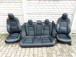 Tesla Model 3 Sitze komplett 