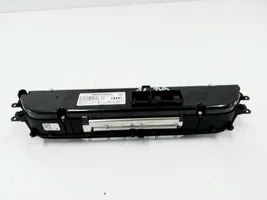 Audi A4 S4 B9 Panel klimatyzacji 8W0820043F