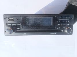 Renault Trafic II (X83) Radio/CD/DVD/GPS-pääyksikkö 281156951R