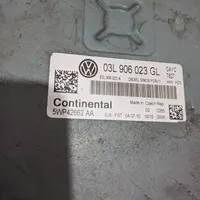 Volkswagen PASSAT B6 Variklio valdymo blokas 03L906023GL