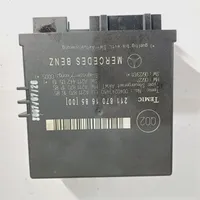 Mercedes-Benz E W211 Sterownik / Moduł elektrycznej klapy tylnej / bagażnika 2118701685