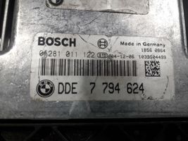 BMW 3 E46 Sterownik / Moduł ECU 0281011122