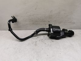 Audi 80 90 S2 B4 Alipainepumppu 028207A