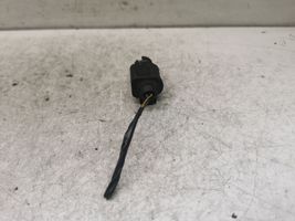 Volkswagen Golf V Außentemperatur Sensor Fühler Geber 1J0973702