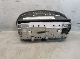 BMW 5 E60 E61 Monitor / wyświetlacz / ekran 65829211972