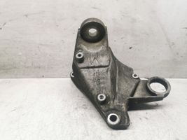 Audi A4 S4 B5 8D Supporto di montaggio scatola del cambio 8D0399114S