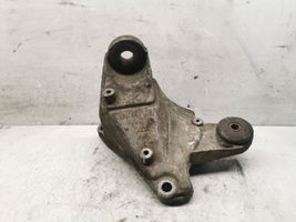 Audi A4 S4 B5 8D Supporto di montaggio scatola del cambio 8D0399114L