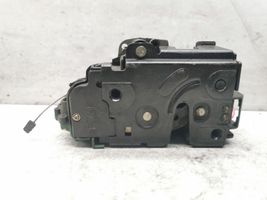 Volkswagen PASSAT B5.5 Front door lock D3B2837016H