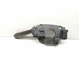 Volvo V70 Leva/interruttore dell’indicatore di direzione e tergicristallo 30739596