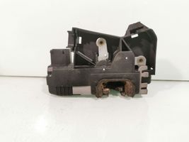 Opel Vivaro Zamek klapy tylnej / bagażnika 8200282323