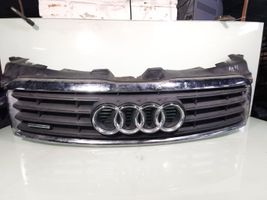 Audi A8 S8 D3 4E Etupuskurin ylempi jäähdytinsäleikkö 4E0853719A