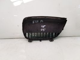 BMW 1 E81 E87 Kratka wlotu powietrza na maskę 511371272289