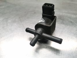 Audi A4 S4 B5 8D Solenoīda vārsts 