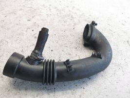 BMW 3 E46 Turboahtimen ilmanoton letku 7786013