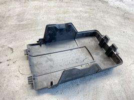 Skoda Octavia Mk2 (1Z) Coperchio/tappo della scatola vassoio della batteria 1k0915443a