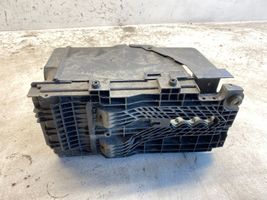 Nissan X-Trail T31 Vassoio scatola della batteria 