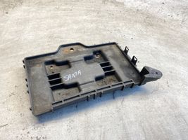 Hyundai Santa Fe Boîte de batterie 371502b100