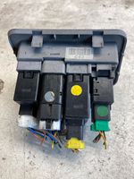 Hyundai Santa Fe Interruptor del aire acondicionado (A/C) 202002962