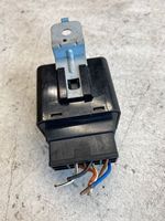 Hyundai Santa Fe Window wiper relay 954202b500