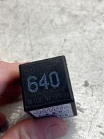 Audi A4 S4 B7 8E 8H Other relay 8e0907307d