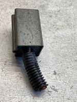 Opel Zafira B Coolant fan relay 13178656