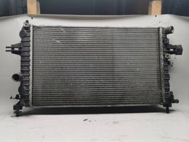 Opel Astra H Radiatore di raffreddamento 13128801