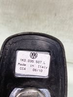 Volkswagen Touran I GPS-pystyantenni 1k003550l