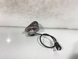 Volkswagen Golf IV Radio antenna 