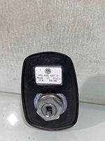Volkswagen Touran I GPS-pystyantenni 1k0035507d