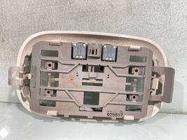 Dodge Caliber Luz del asiento delantero 5jg63trmaa