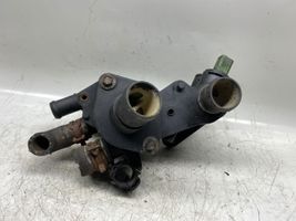 Volkswagen Golf IV Termostat / Obudowa termostatu 032121111