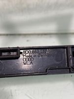 Audi A4 S4 B5 8D Radion/GPS-laitteen pääyksikön kehys 8d0863263