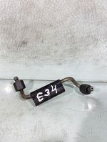 BMW 5 E34 Fuel injector supply line/pipe 