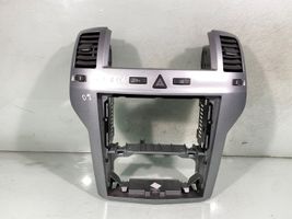 Opel Zafira B Verkleidung Armaturenbrett Cockpit Mitte 13100106