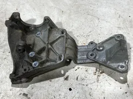 Volvo V70 Support de générateur / alternateur 30731516